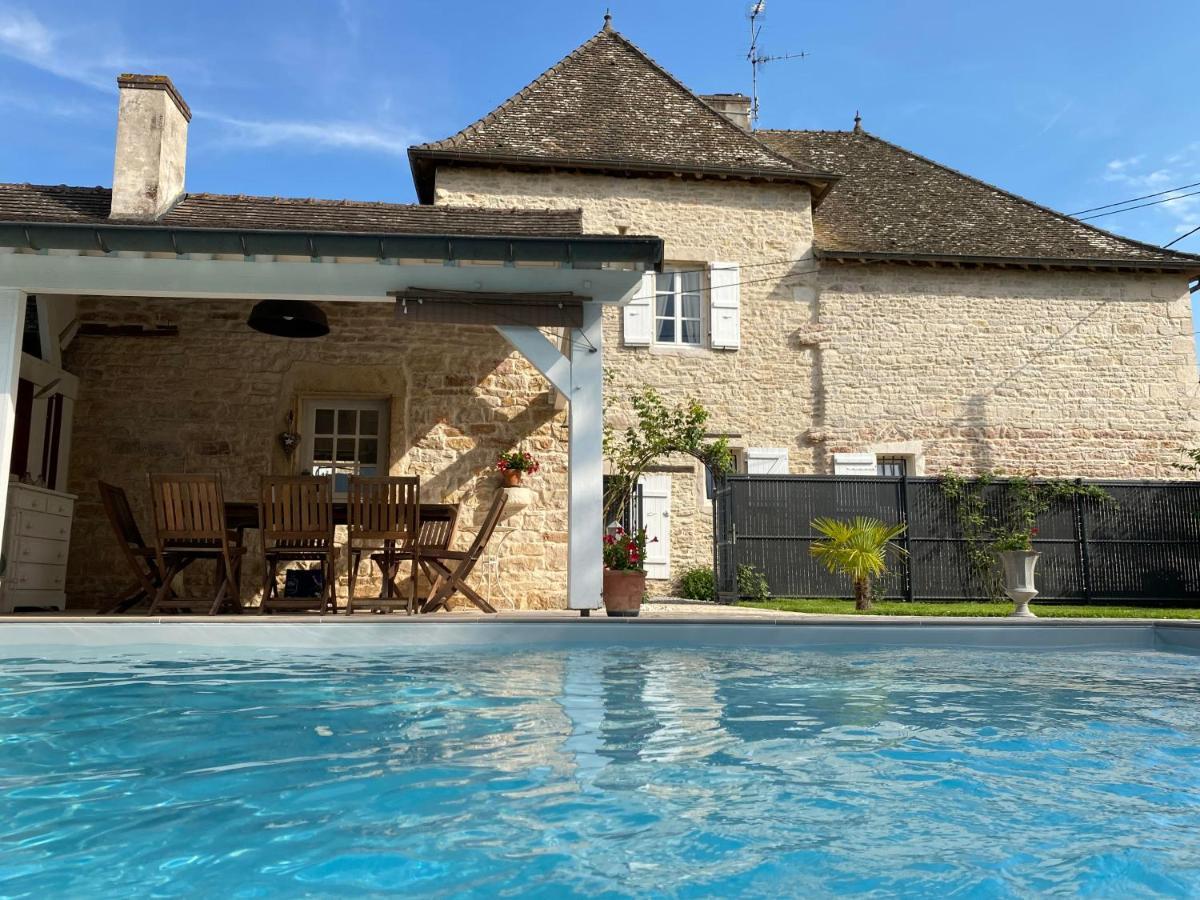 Le Pigeonnier De Saint-Loup Bed And Breakfast Bagian luar foto