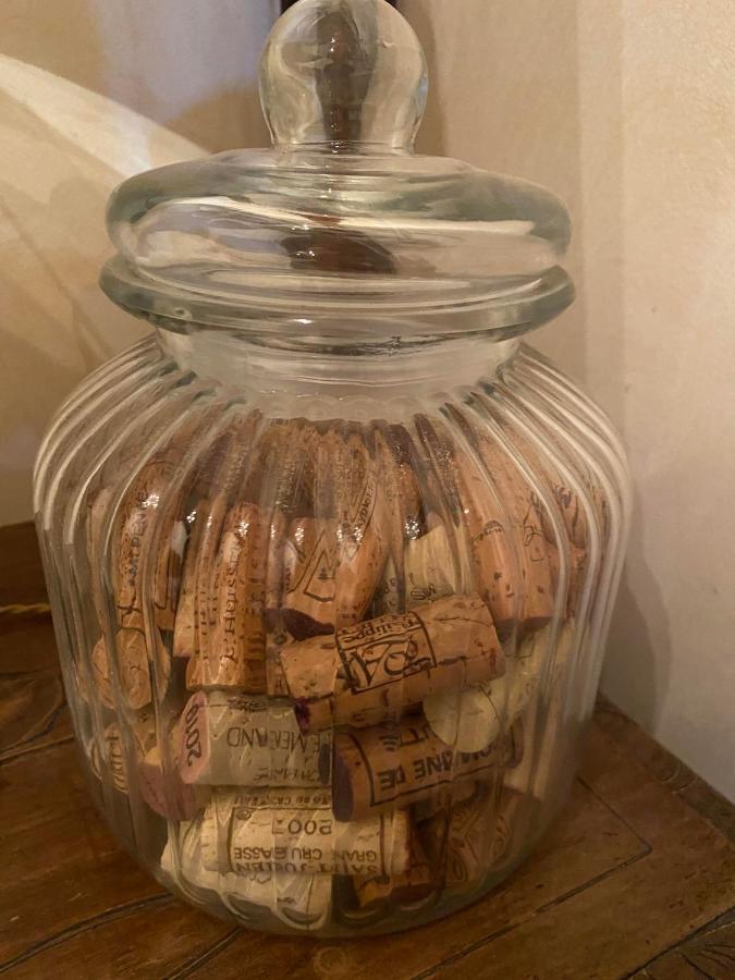 Le Pigeonnier De Saint-Loup Bed And Breakfast Bagian luar foto